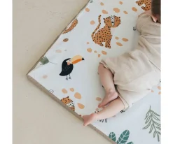 Enrollagateo Impermeable Tucán y Amigos con Figuras Sensoriales y Espejo