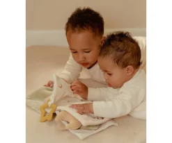 Libro Blandito de Actividades Newborn Naturals