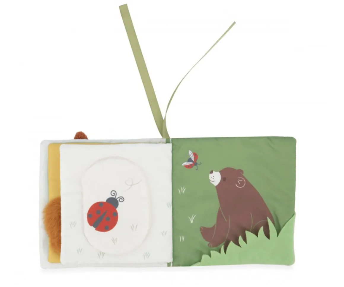 Libro de Actividades Paprika in the Forest