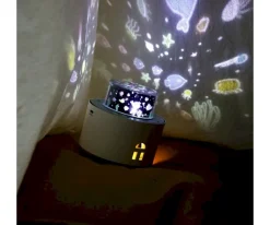 Luz Nocturna GIOstar Casita con Caja de Música