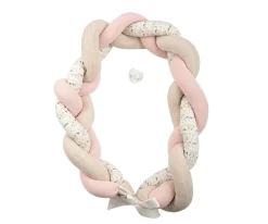 Muñeca Elegance Zoe Rosa con Cojín