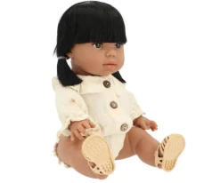 Muñeca Gordis Latika con Pelele Léonore Crudo y Cangrejeras Beige