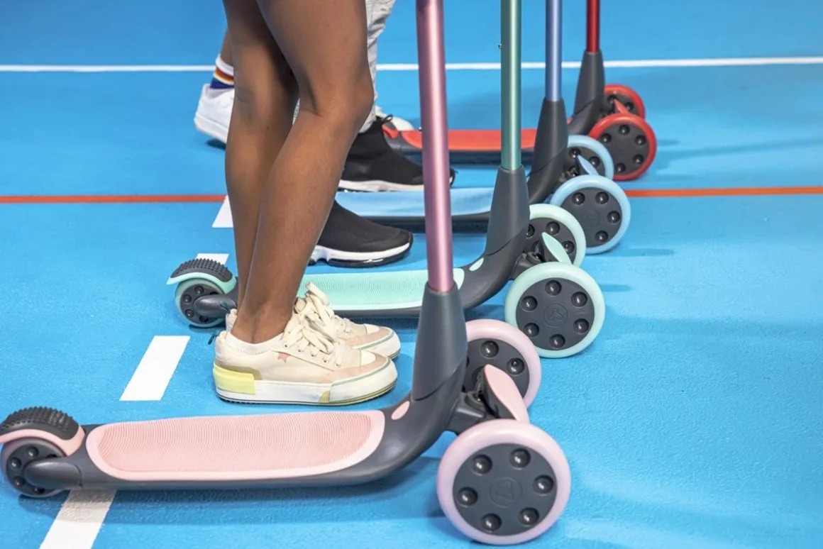 Patinete Yglider Nua Rosa Yvolution