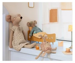 Ratón Mediano con Camisón